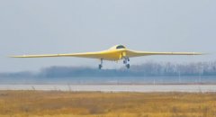 彩虹-7首飞成功，中国战略隐身无人机研发获重大突破